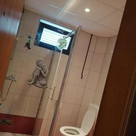 Sindi 3 Apartment