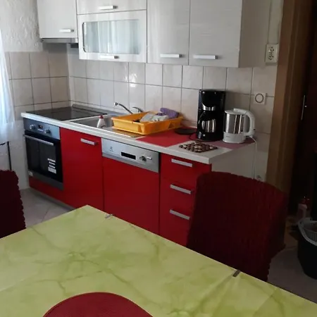 Sindi 3 Apartment