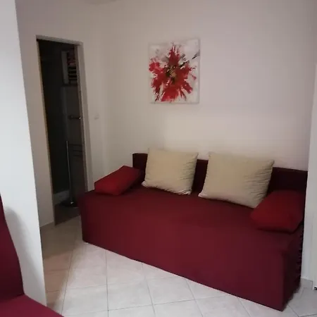 Sindi 3 Apartment Lopar