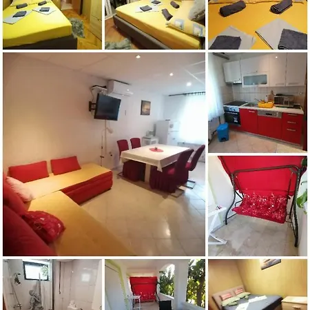 Sindi 3 Apartment *